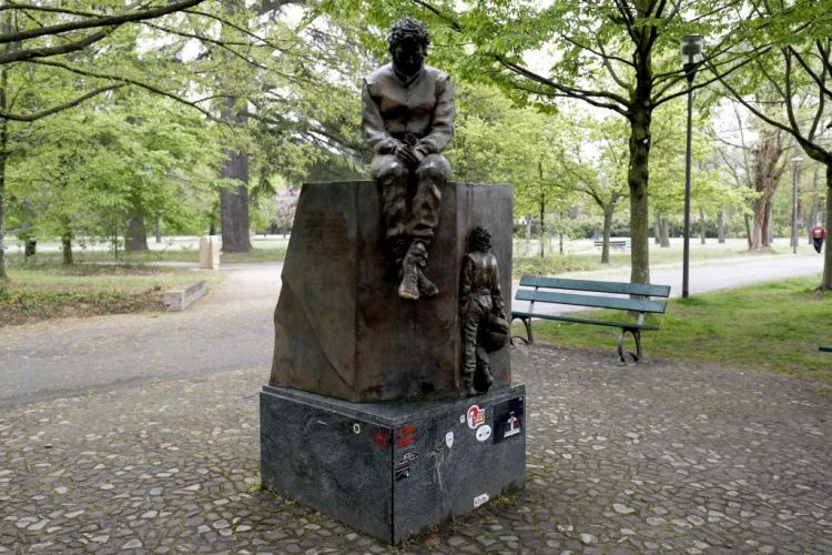Das Denkmal von Ayrton Senna