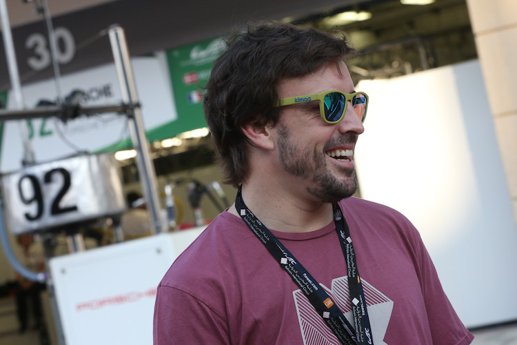 Fernando Alonso darf sich freuen: Auch sein Team hat das Fire-up hinter sich gebracht