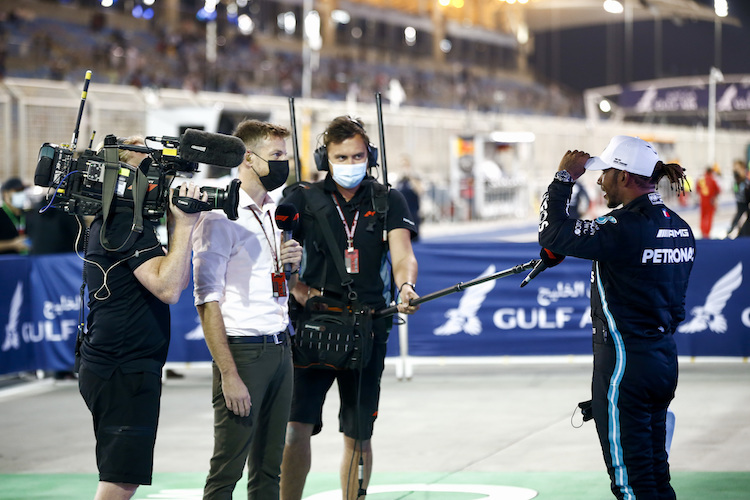 Jenson Button und Lewis Hamilton in Bahrain