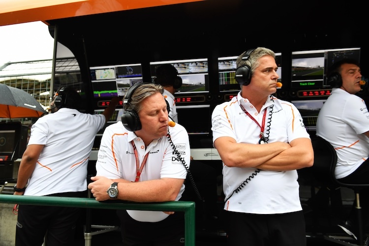 Ungarn-GP 2018: McLaren-CEO Zak Brown mit Sportdirektor Gil de Ferran
