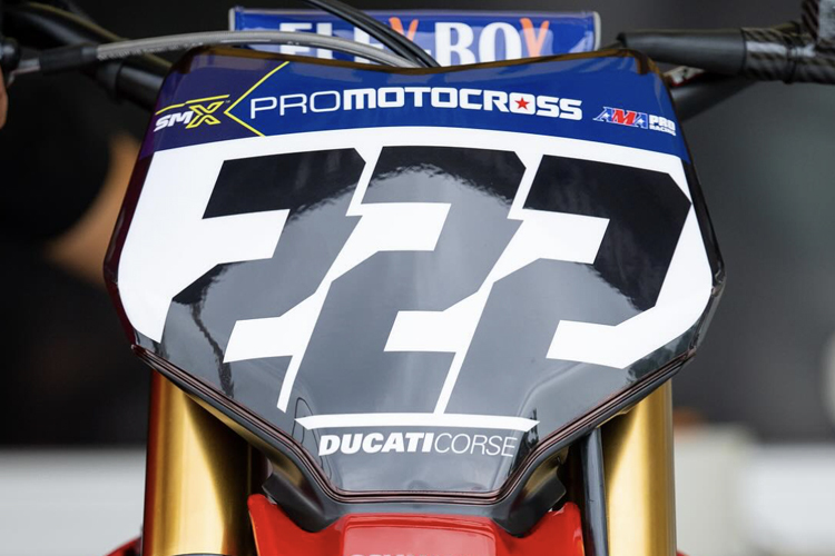 Antonio Cairoli startet auch in den USA mit seiner Karriere-Nummer 222