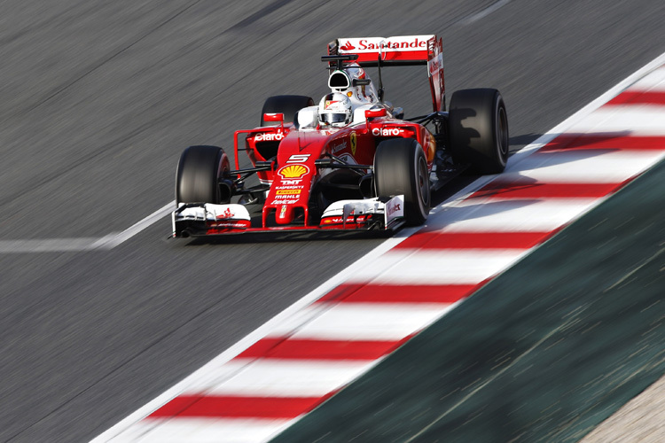 Sebastian Vettel fuhr mit einem neuen Ferrari-Motor
