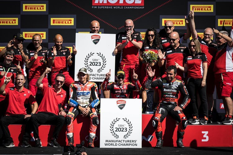 Ducati gewann in Portimao vorzeitig die Herstellerwertung der Superbike-WM