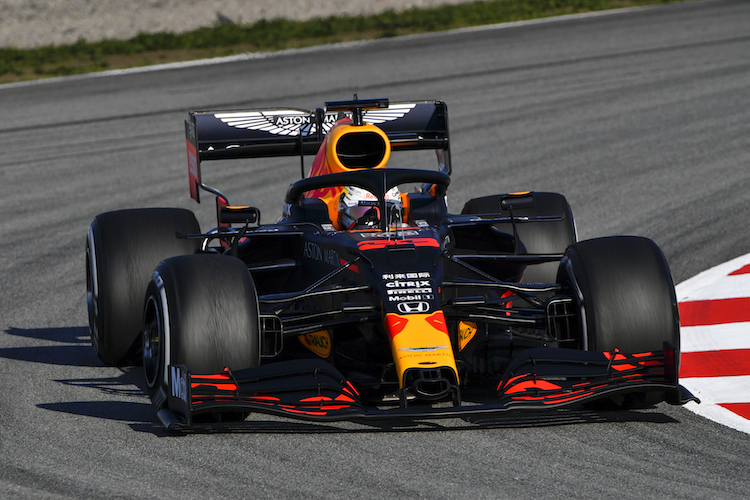 Max Verstappen im neuen Auto von Red Bull Racing-Honda