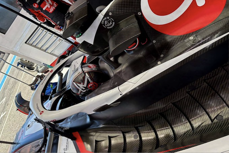 Kamui Kobayashi im Haas-Rennwagen