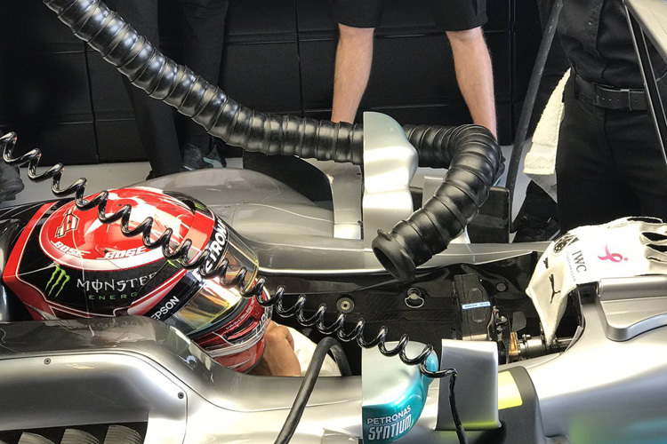 Der neue Helm von Lewis Hamilton