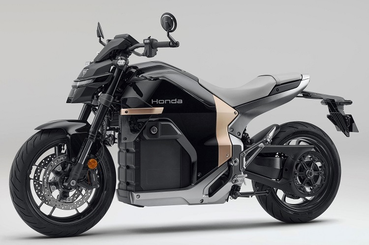 Honda-WN7-Lautlos-gleiten-wie-der-Wind