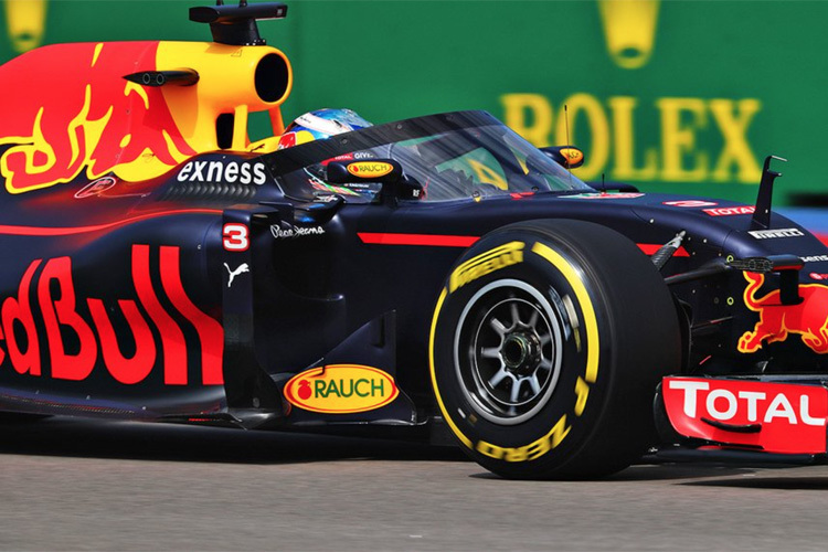 Daniel Ricciardo fuhr in Sotschi eine Installationsrunde mit dem Aeroscreen