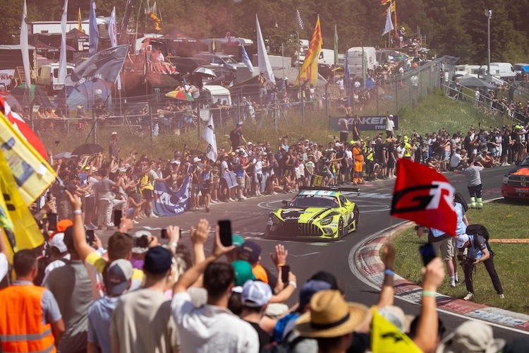 SR Motorsport by Schnitzelalm tobt nach dem 24h-Rennen