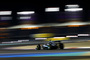 Nico Rosberg hetzt durch die Nacht