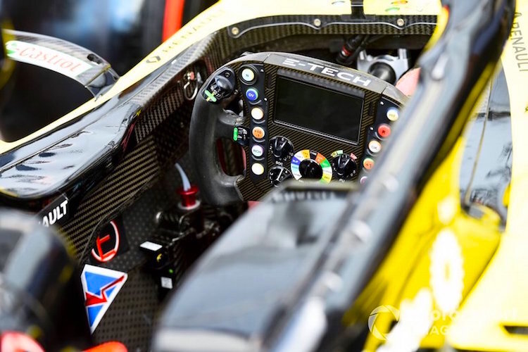 Das Cockpit des Renault RS19