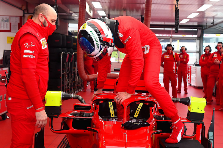 Mehr als dreissig Jahre nach seinem Vater Jean Alesi fuhr nun auch sein Sohn Giuliano einen Formel-1-Ferrari