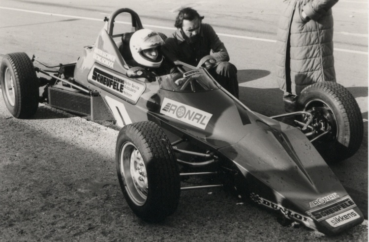 1981: Stefan Bellof in der Box beim Formel-Ford-Festival