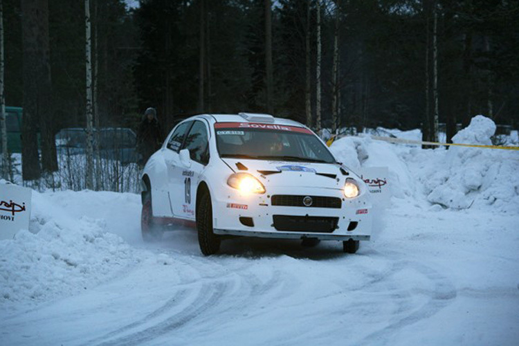 Räikkönen im Punto: Tadelloses Debüt im Schnee Lapplands