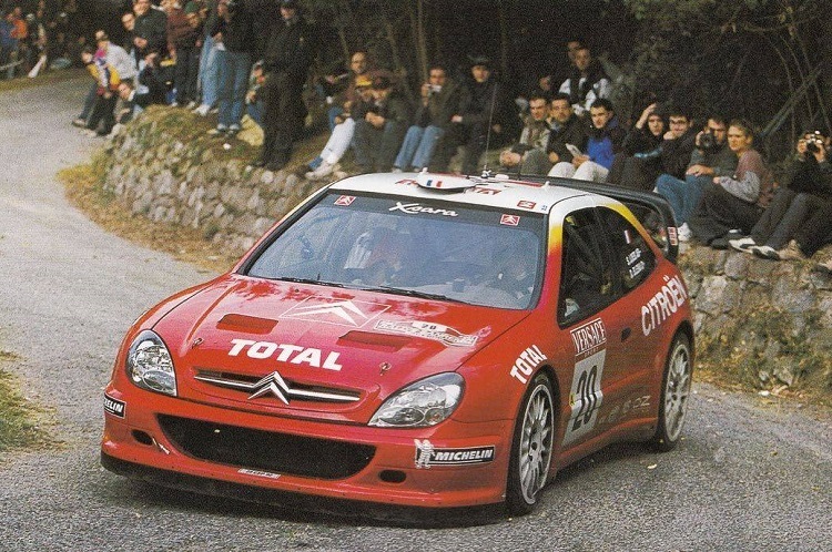 Super WRC-Einstand für Sébastien Loeb