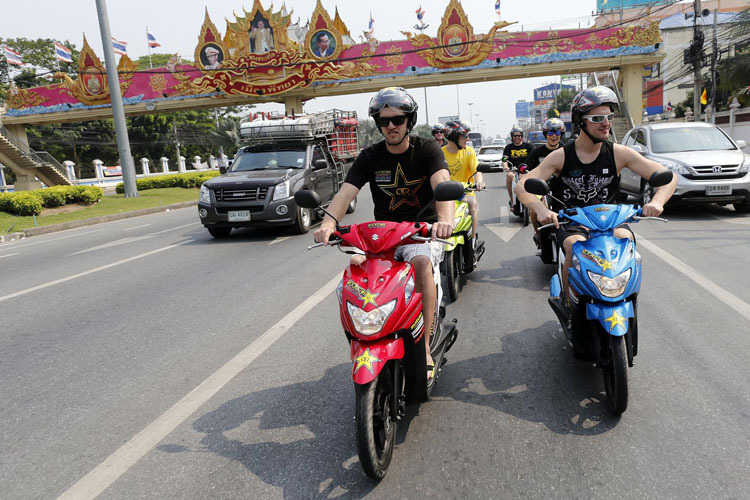 Thailand-Touristen Kevin Strijbos und Clément Desalle