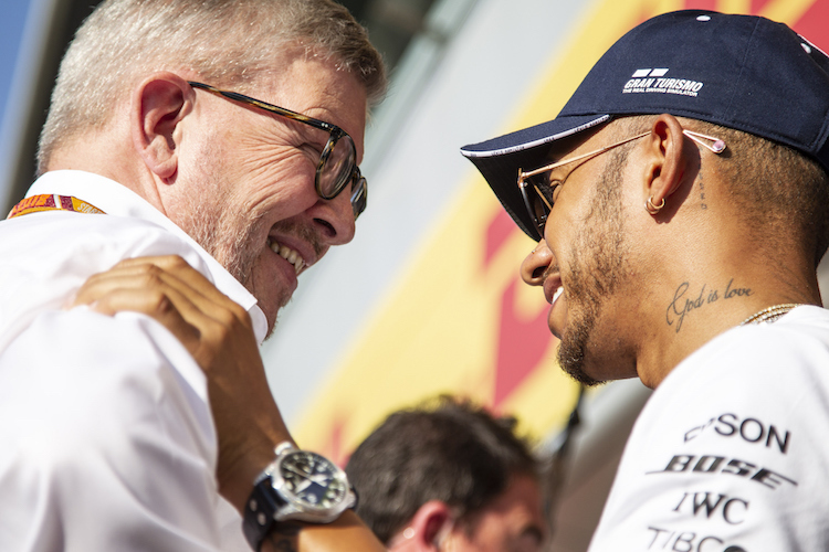 Formel-1-Sportchef Ross Brawn und Lewis Hamilton