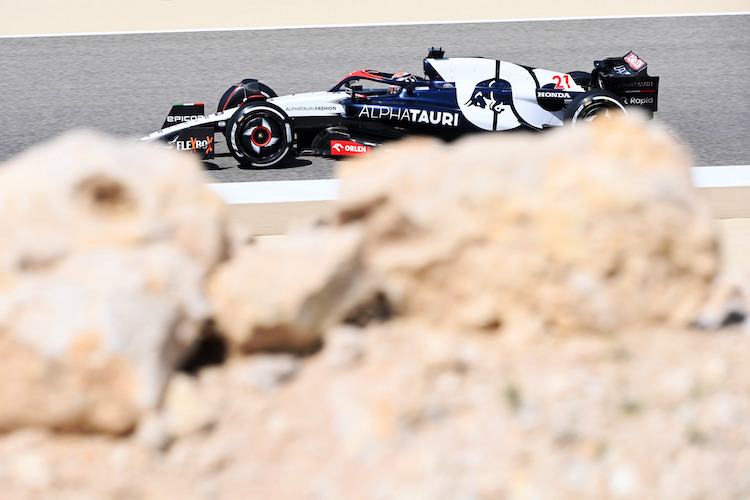 Nyck de Vries mit dem neuen AlphaTauri-Honda bei den Formel-1-Wintertests in Bahrain