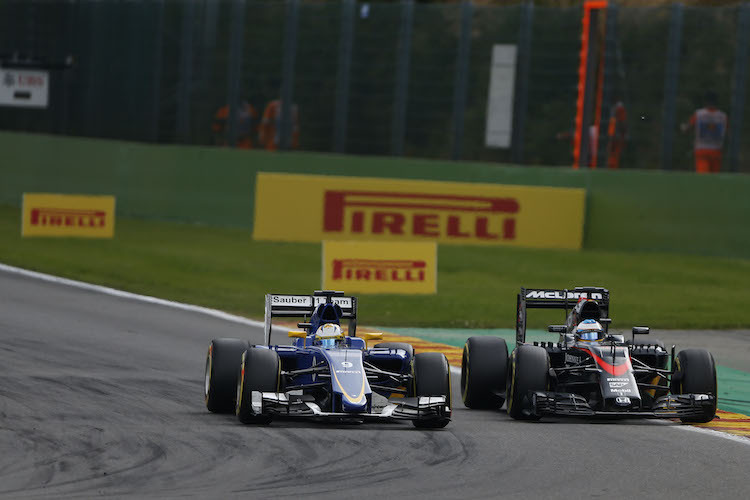 Marcus Ericsson gegen Fernando Alonso