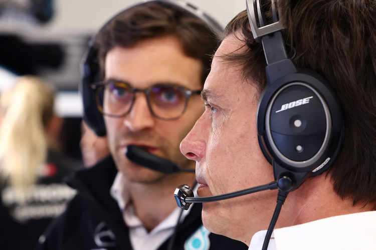 Mercedes-Teamchef Toto Wolff: «Man sieht, dass die Jungs hinter dem zweiten Platz ziemlich eng beieinander liegen»