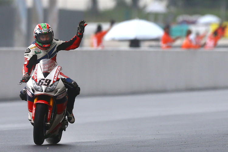Geschafft: Nick Hayden fährt in Sepang/2 seinen ersten Sieg in der Superbike-WM ein