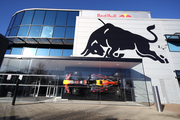 Das Rennwagenwerk von Red Bull Racing in Milton Keynes