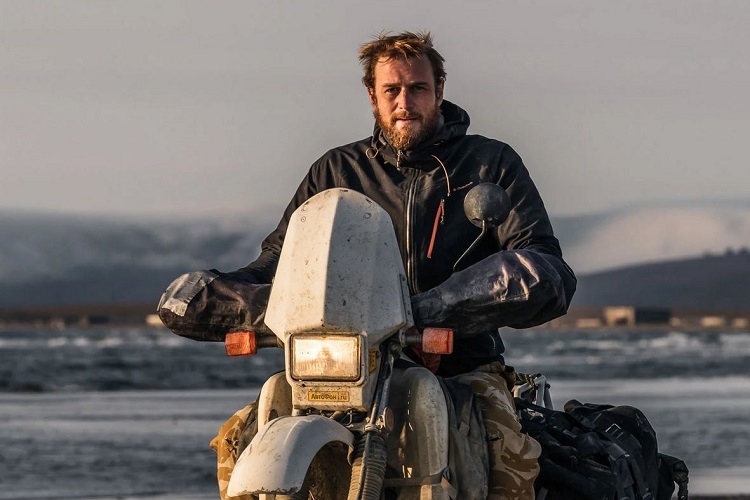 Anatoly Chernyavskiy: Mit dem Motorrad unterwegs bei Temperaturen von -50°