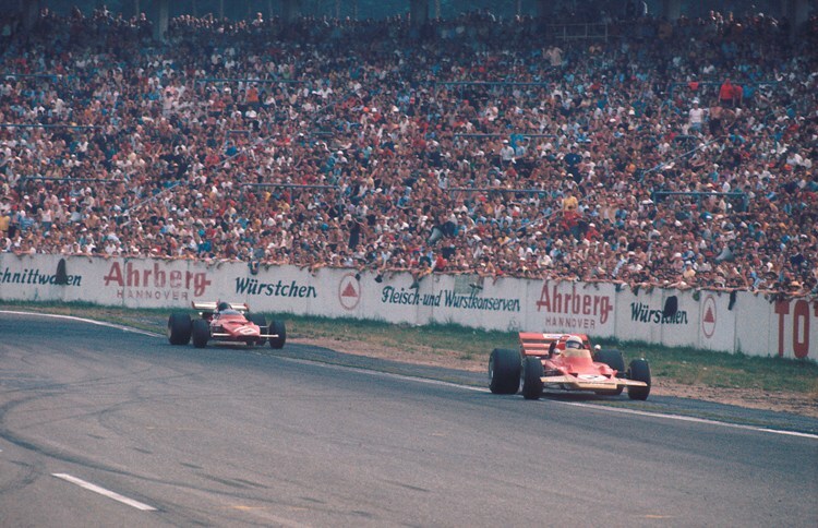 Hockenheim-GP 1970: Jochen Rindt im Lotus vor Jacky Ickx 