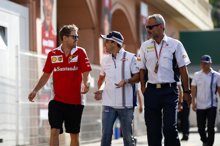 Felipe Massa (Mitte) mit Sebastian Vettel 2016 in Monaco