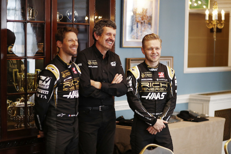 Haas-Teamchef Günther Steiner mit Romain Grosjean und Kevin Magnussen