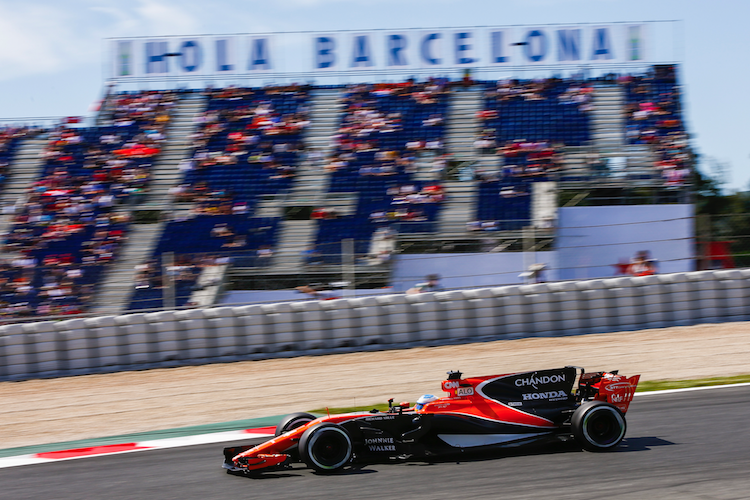 Fernando Alonso in auf dem Circuit de Barcelona-Catalunya