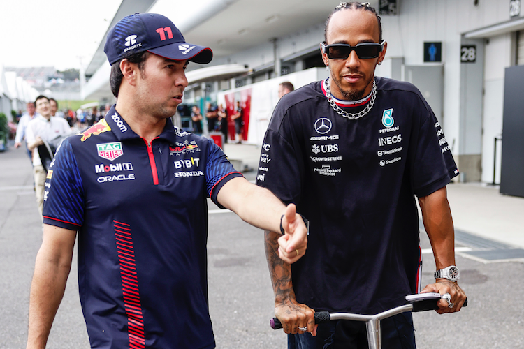 Sergio Pérez und Lewis Hamilton