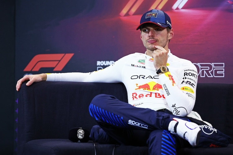 Stiller Protest: Max Verstappen gab sich in Singapur in den FIA-Pressekonferenzen wortkarg