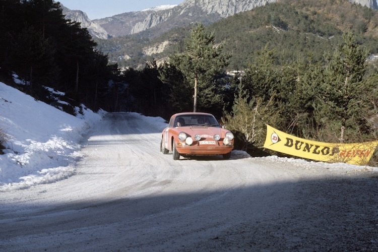 Vic Elford und David Stone gewannen 1968 im 911 die Rallye Monte Carlo