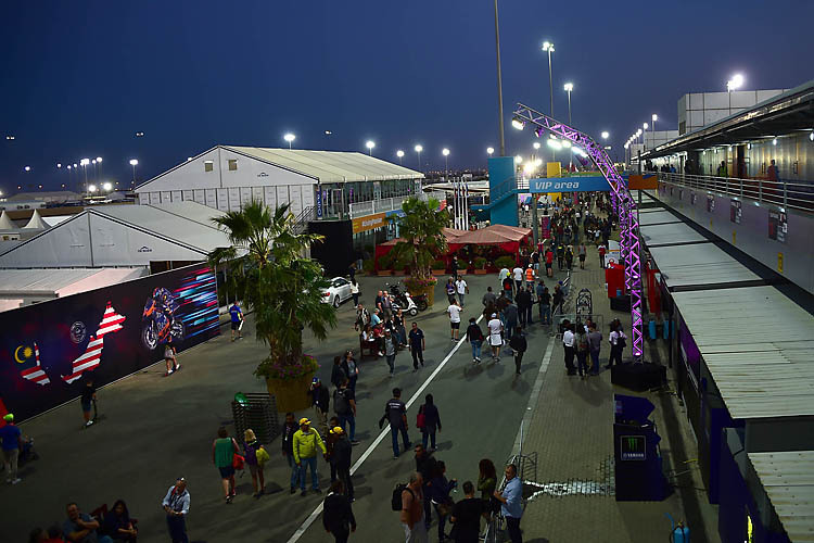 Der GP in Katar findet wieder als Nachtrennen statt – vermutlich sogar zweimal
