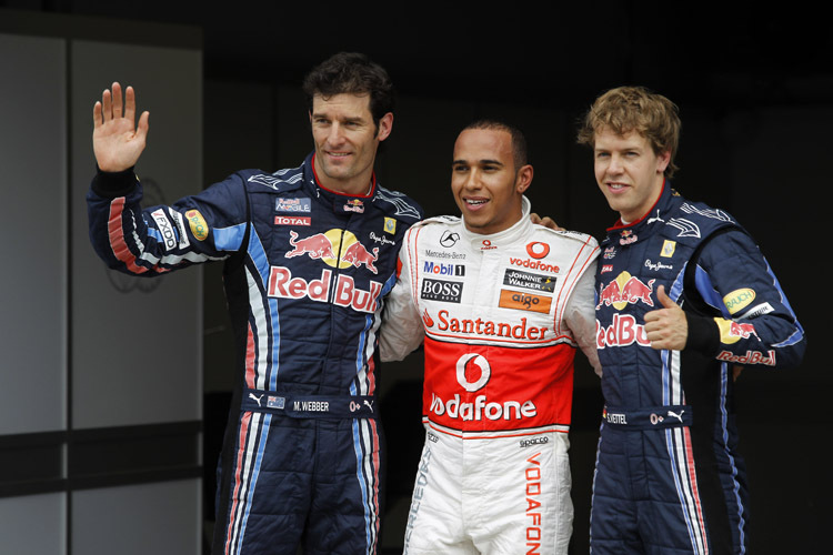 Vettel und Webber sitzen Hamilton im Nacken