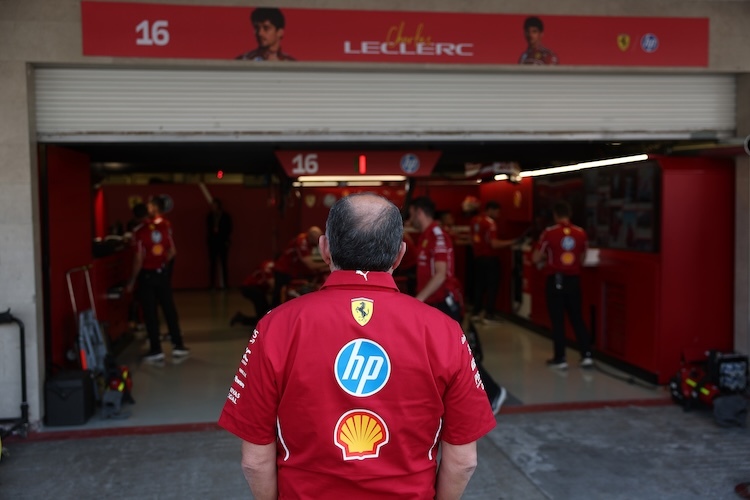 Ferrari-Leclerc-P9-Hamilton-P20-Vasseur-schweigt