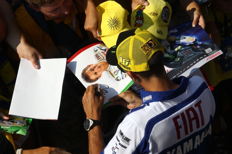 Valentino Rossi bei seinen Fans