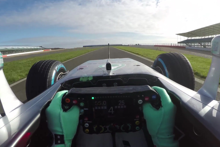 Nico Rosberg: «Ich konnte Gas geben, als wäre der Saisonabschluss 2015 erst gestern gewesen»