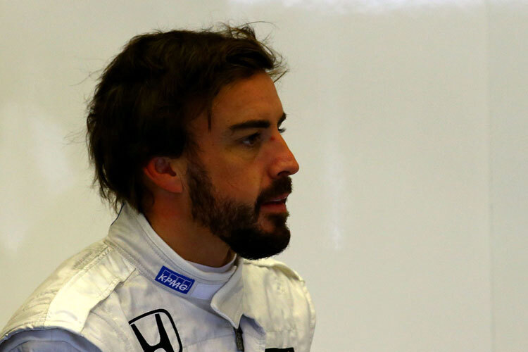 Fernando Alonso muss beim ersten Saisonrennen 2015 zuschauen