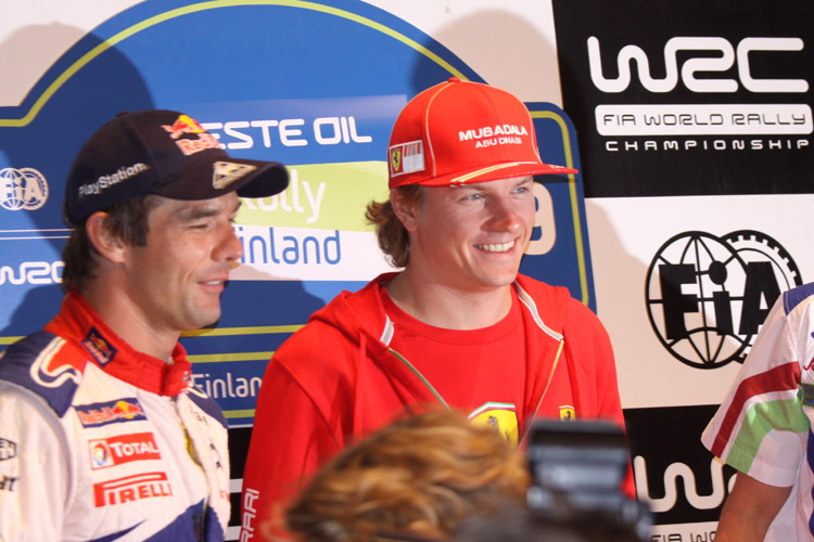 Kimi Räikkönen (rechts) und Sébastien Loeb - Rallye Finnland.