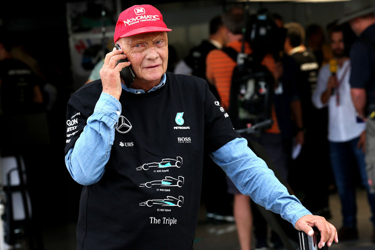 Niki Lauda verhandelt gerade mit Mercedes über die Verlängerung seines Vertrags