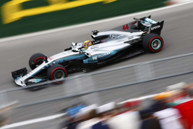 Lewis Hamilton drehte mit 1:13,809 min die schnellste Runde im ersten Training
