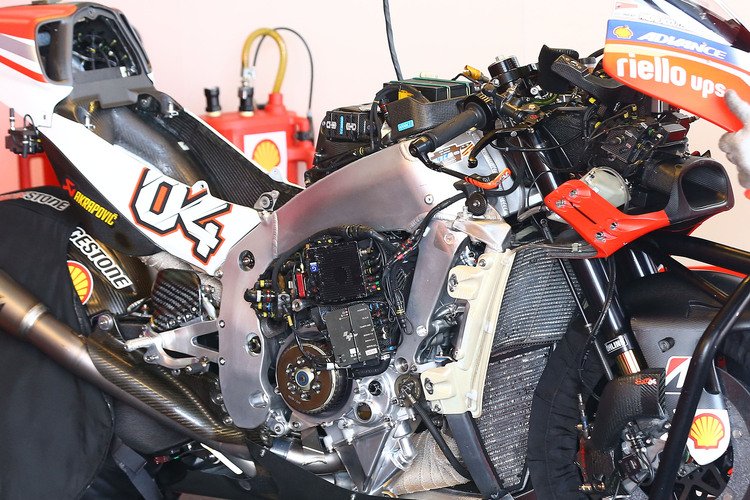 Ducati durfte auch im Werksteam zwölf Motoren verheizen