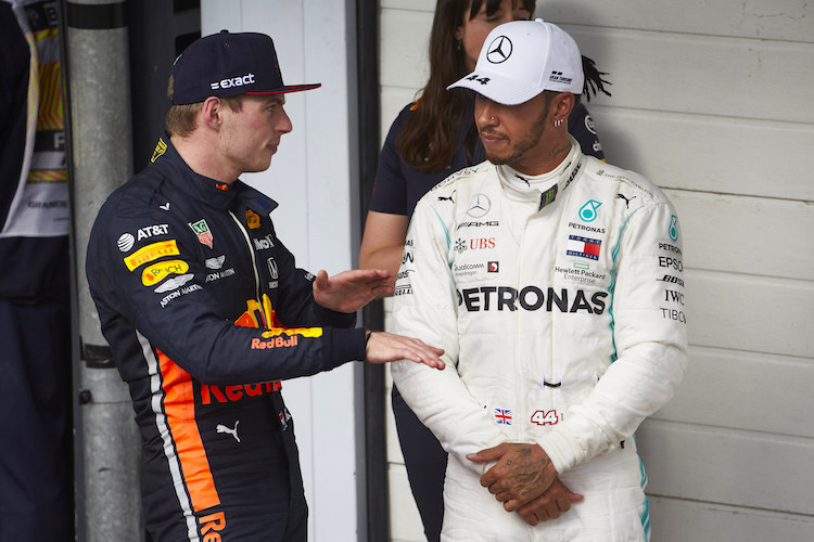 Max Verstappen und Lewis Hamilton nach dem Brasilien-GP 2019