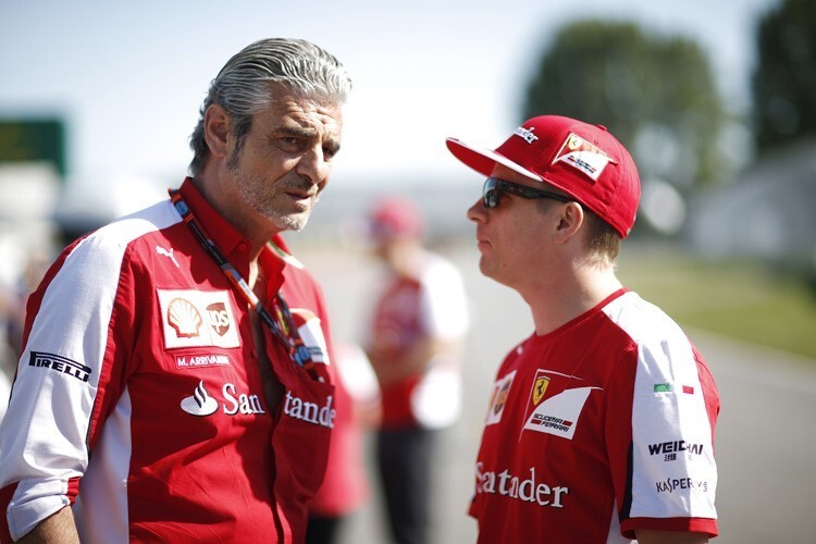 Maurizio Arrivabene mit Kimi Räikkönen