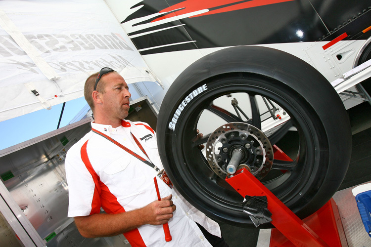 Bridgestone: Reifen für 2010 schon sind bereit