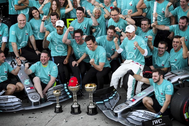 Hamilton, Bottas und Team