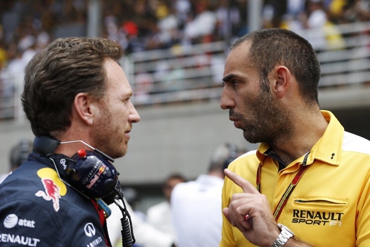 Red Bull Racing-Teamchef Christian Horner mit Renault-Sport-Direktor Cyril Abiteboul