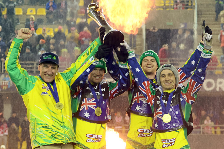 Speedway-der-Nationen-Australien-berrumpelt-Polen